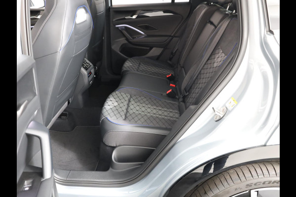 Volkswagen Tiguan R-Line-Edition 1.5 eHybrid 272 pk DSG | 20" LM | Stoel & stuurverwarming | 360 graden camera | IQ.Light |