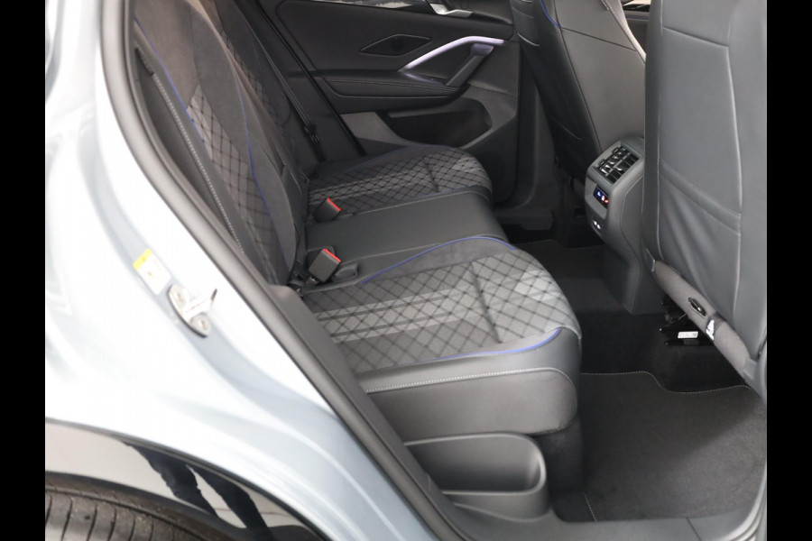 Volkswagen Tiguan R-Line-Edition 1.5 eHybrid 272 pk DSG | 20" LM | Stoel & stuurverwarming | 360 graden camera | IQ.Light |