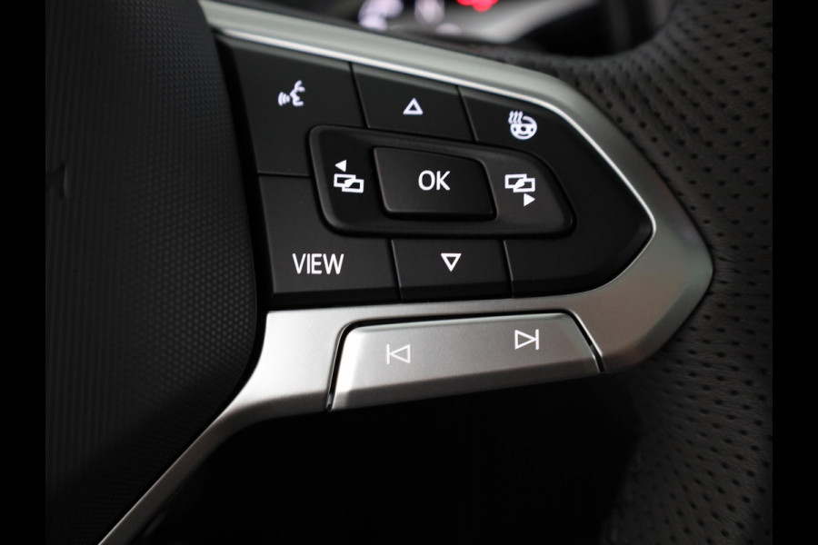 Volkswagen Tiguan R-Line-Edition 1.5 eHybrid 272 pk DSG | 20" LM | Stoel & stuurverwarming | 360 graden camera | IQ.Light |