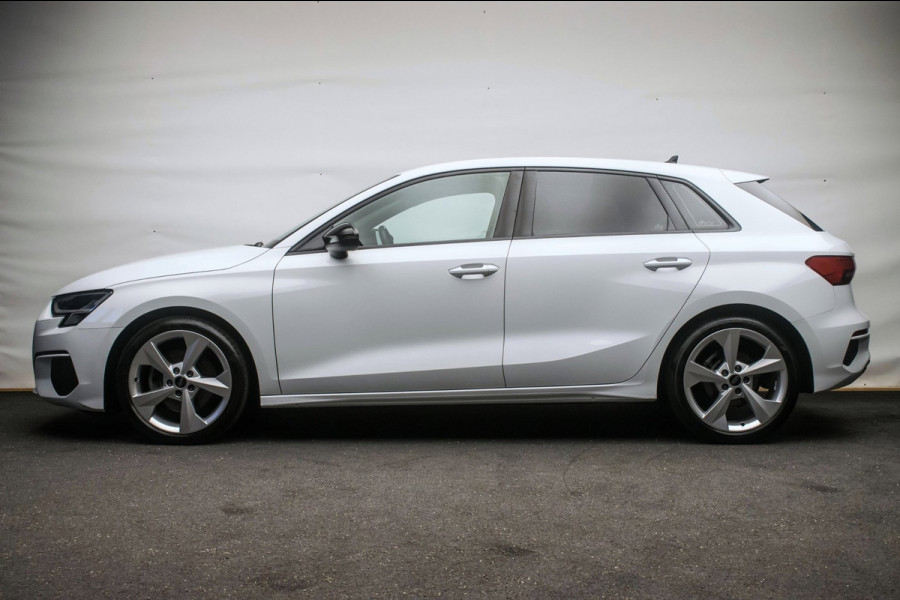 Audi A3 Sportback 30 TFSI Pro Line S ORG NL [ LED Virtual Carplay 18 Inch S Edition Velgen Parkeersensoren ]
