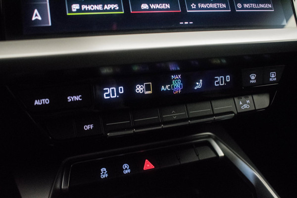 Audi A3 Sportback 30 TFSI Pro Line S ORG NL [ LED Virtual Carplay 18 Inch S Edition Velgen Parkeersensoren ]