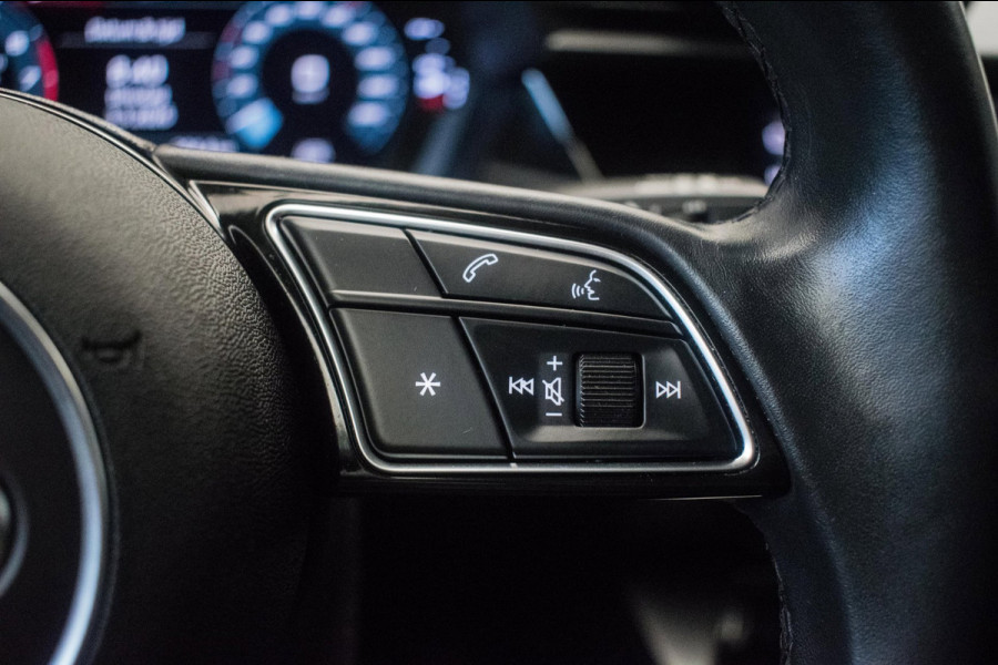 Audi A3 Sportback 30 TFSI Pro Line S ORG NL [ LED Virtual Carplay 18 Inch S Edition Velgen Parkeersensoren ]