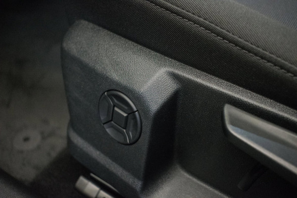 Audi A3 Sportback 30 TFSI Pro Line S ORG NL [ LED Virtual Carplay 18 Inch S Edition Velgen Parkeersensoren ]