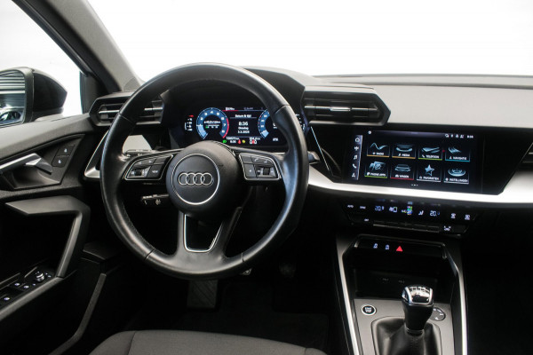Audi A3 Sportback 30 TFSI Pro Line S ORG NL [ LED Virtual Carplay 18 Inch S Edition Velgen Parkeersensoren ]