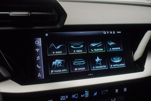 Audi A3 Sportback 30 TFSI Pro Line S ORG NL [ LED Virtual Carplay 18 Inch S Edition Velgen Parkeersensoren ]