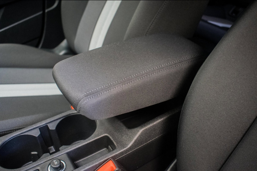 Audi A3 Sportback 30 TFSI Pro Line S ORG NL [ LED Virtual Carplay 18 Inch S Edition Velgen Parkeersensoren ]