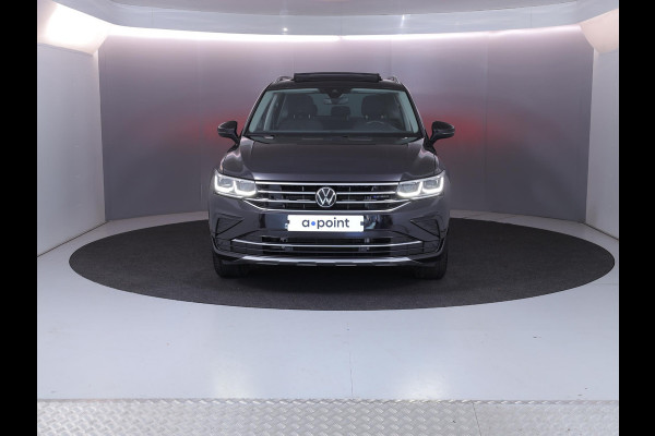 Volkswagen Tiguan 1.4 TSI eHybrid Elegance 245 PK PHEV | Panorama dak | Matrix koplampen | Parkeercamera | Side assist |