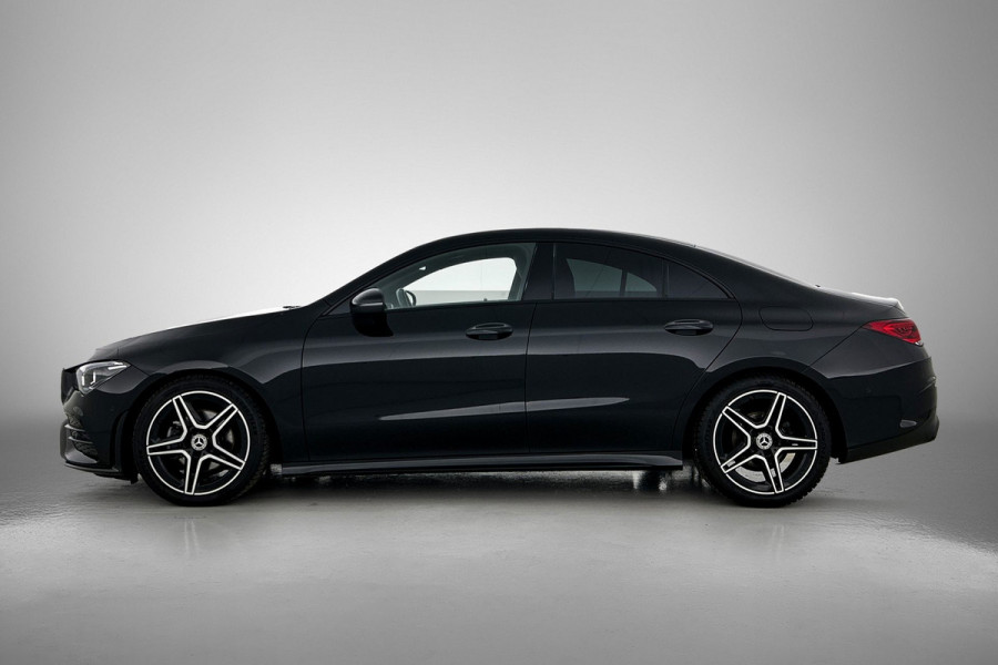Mercedes-Benz CLA-Klasse 180 Business Solution AMG(NL auto, Dealer ondH, SfeerV, Navi, StoelV, Camera, Carplay, Lane Assit, Etc)