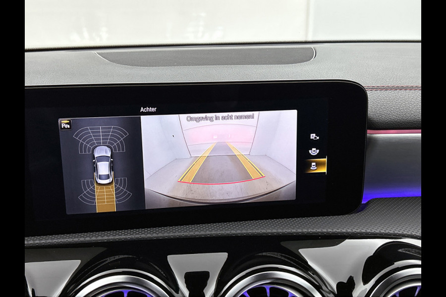 Mercedes-Benz CLA-Klasse 180 Business Solution AMG(NL auto, Dealer ondH, SfeerV, Navi, StoelV, Camera, Carplay, Lane Assit, Etc)