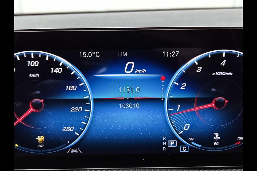 Mercedes-Benz CLA-Klasse 180 Business Solution AMG(NL auto, Dealer ondH, SfeerV, Navi, StoelV, Camera, Carplay, Lane Assit, Etc)
