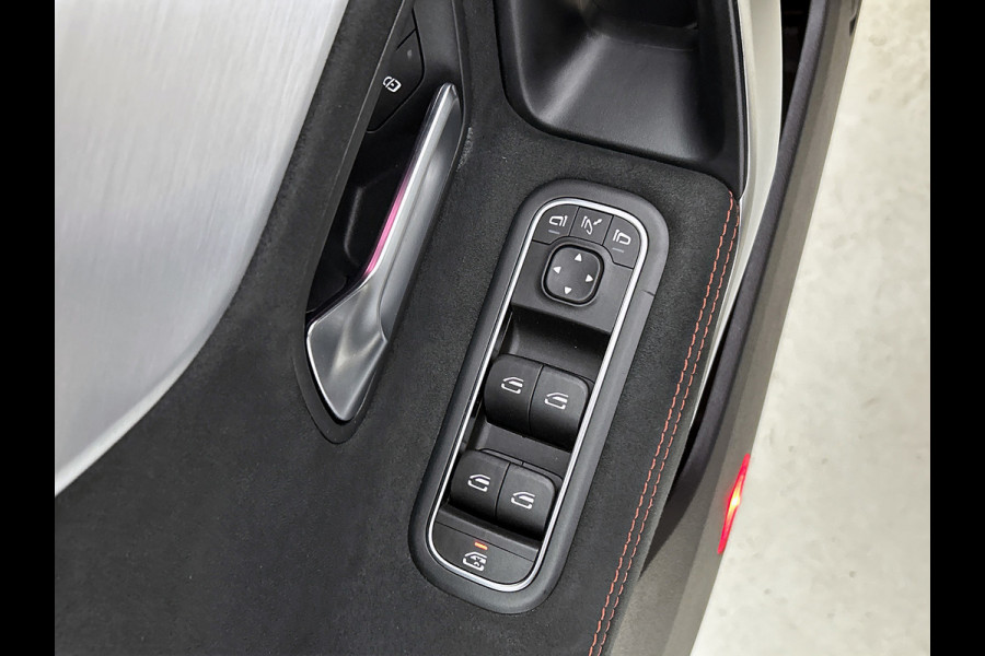 Mercedes-Benz CLA-Klasse 180 Business Solution AMG(NL auto, Dealer ondH, SfeerV, Navi, StoelV, Camera, Carplay, Lane Assit, Etc)
