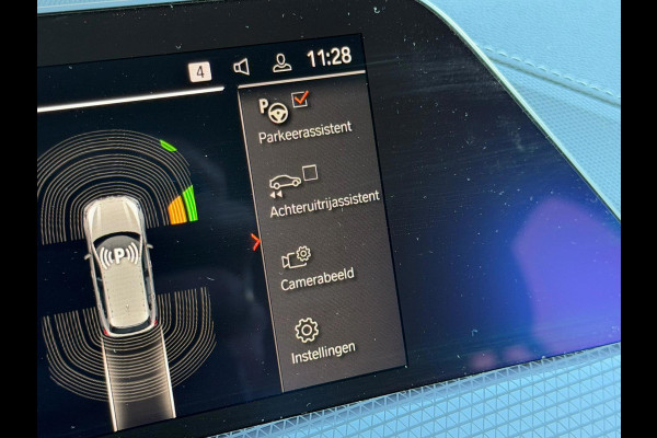 BMW 1-serie 116i / camera / carplay / navigatie skyscraper