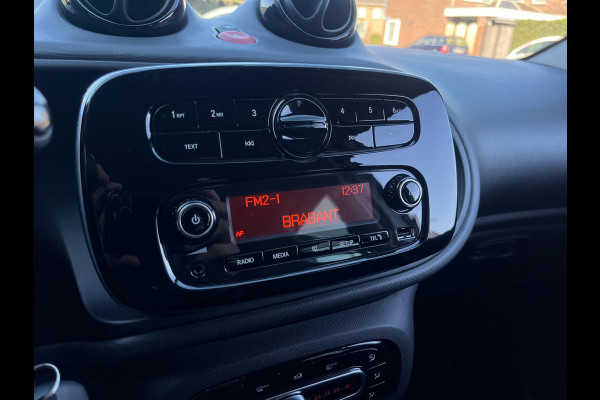 Smart Forfour EQ Essential 18 kWh, Automaat, Airco, Cruise, Led, NAP