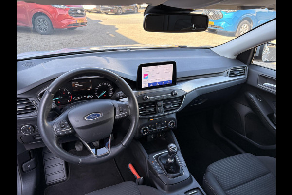 Ford FOCUS Wagon 1.0 EcoBoost Titanium Business | 58.500 km | Winter Pack