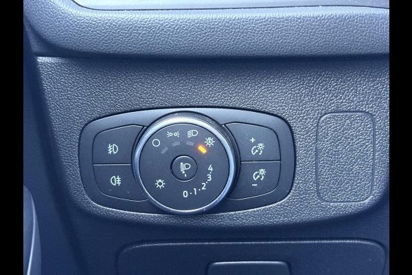 Ford FOCUS Wagon 1.0 EcoBoost Titanium Business | 58.500 km | Winter Pack