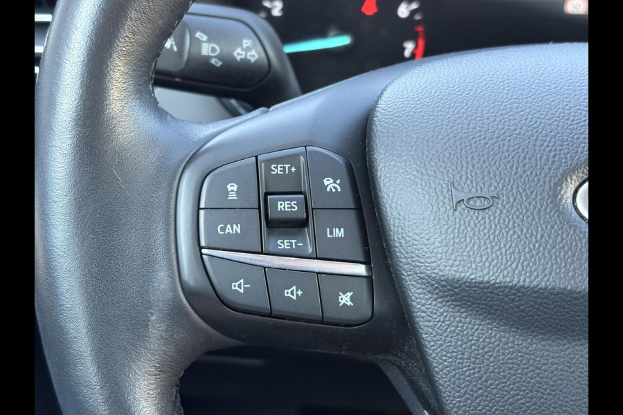 Ford FOCUS Wagon 1.0 EcoBoost Titanium Business | 58.500 km | Winter Pack