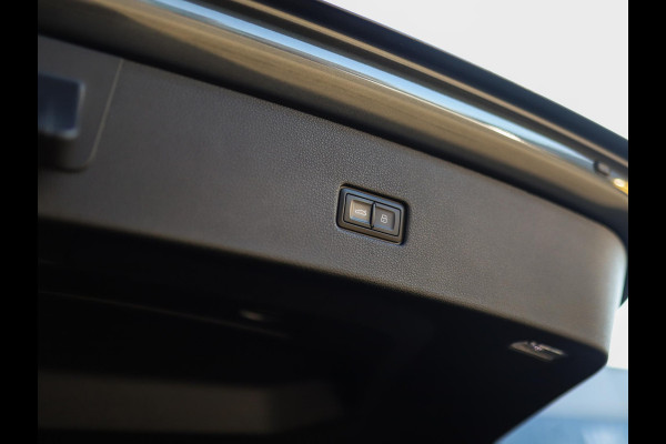 Audi RS Q8 4.0 TFSI Q8 quattro | RS Dynamic | Massage | Leder | Pano