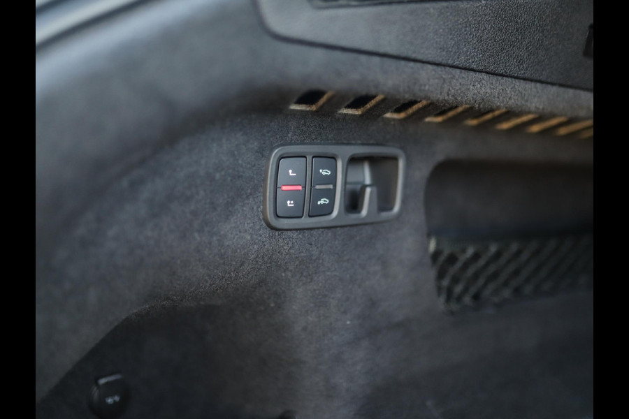 Audi RS Q8 4.0 TFSI Q8 quattro | RS Dynamic | Massage | Leder | Pano