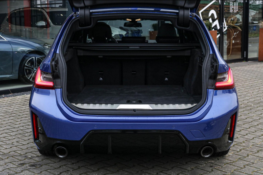 BMW 3 Serie Touring 330e | M-Sport Pro | Pano | 2 jaar garantie | ACC | LCI | Black Edition | Sfeerverlichting | Driving Assistant