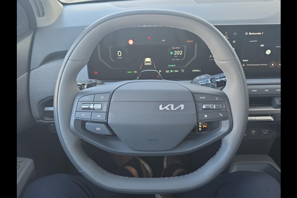 Kia EV3 Plus 81.4 kWh | Dodehoek | Navigatie | Stoel/stuur-verwarming | Carplay / Android Auto | Privacy glass