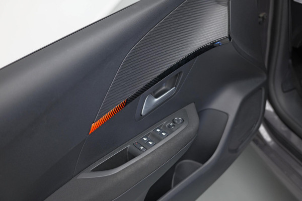 Peugeot 208 1.2 PureTech Active Pack |Carplay|LED|NAP|Cruise|Airco|Parkeersensoren|