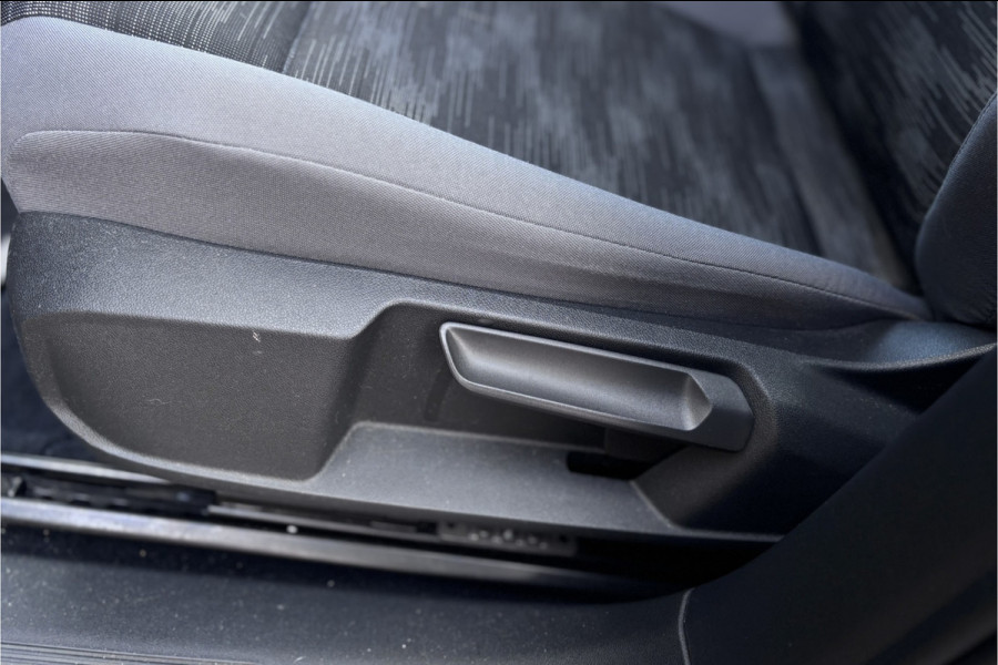 Volkswagen ID.4 Pure 52 kWh | Camera | Adaptive Cruise | Apple Carplay | Keyless Entry