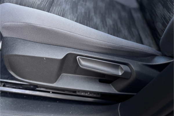 Volkswagen ID.4 Pure 52 kWh | Camera | Adaptive Cruise | Apple Carplay | Keyless Entry