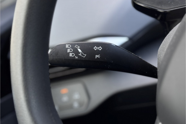 Volkswagen ID.4 Pure 52 kWh | Camera | Adaptive Cruise | Apple Carplay | Keyless Entry