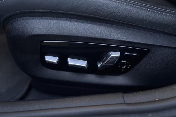 BMW 5 Serie Touring 530i M-Sport | Panodak | Comfortleder | Camera | Head Up | Boxmore Audio | Trekhaak