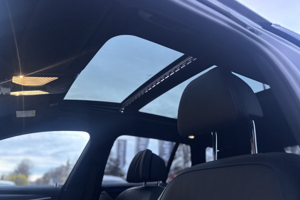 BMW 5 Serie Touring 530i M-Sport | Panodak | Comfortleder | Camera | Head Up | Boxmore Audio | Trekhaak