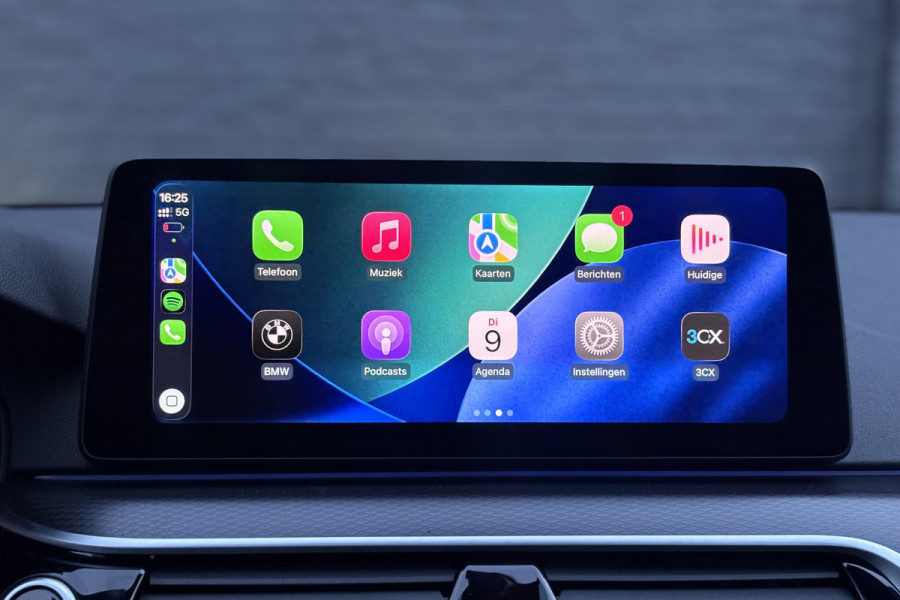 BMW 5 Serie Touring 530i M-Sport | Panodak | Comfortleder | Camera | Head Up | Boxmore Audio | Trekhaak