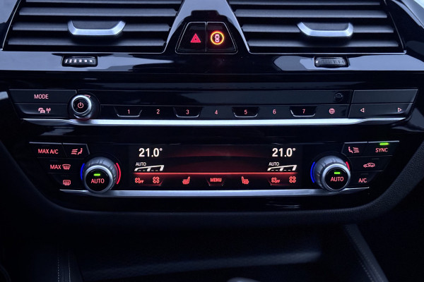 BMW 5 Serie Touring 530i M-Sport | Panodak | Comfortleder | Camera | Head Up | Boxmore Audio | Trekhaak