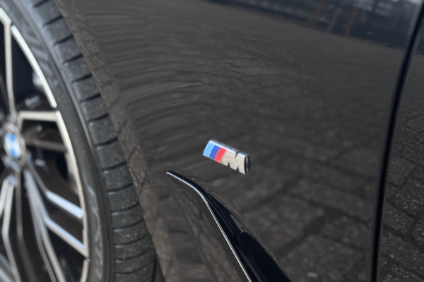 BMW 5 Serie Touring 530i M-Sport | Panodak | Comfortleder | Camera | Head Up | Boxmore Audio | Trekhaak