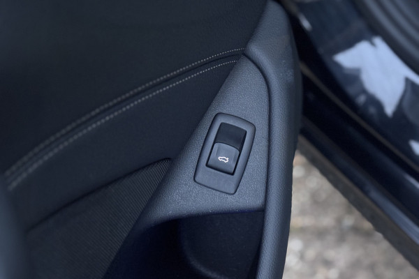 BMW 5 Serie Touring 530i M-Sport | Panodak | Comfortleder | Camera | Head Up | Boxmore Audio | Trekhaak