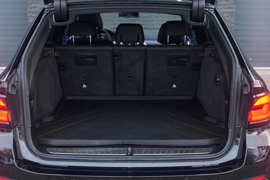 BMW 5 Serie Touring 530i M-Sport | Panodak | Comfortleder | Camera | Head Up | Boxmore Audio | Trekhaak