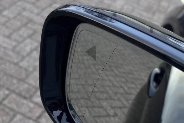 BMW 5 Serie Touring 530i M-Sport | Panodak | Comfortleder | Camera | Head Up | Boxmore Audio | Trekhaak