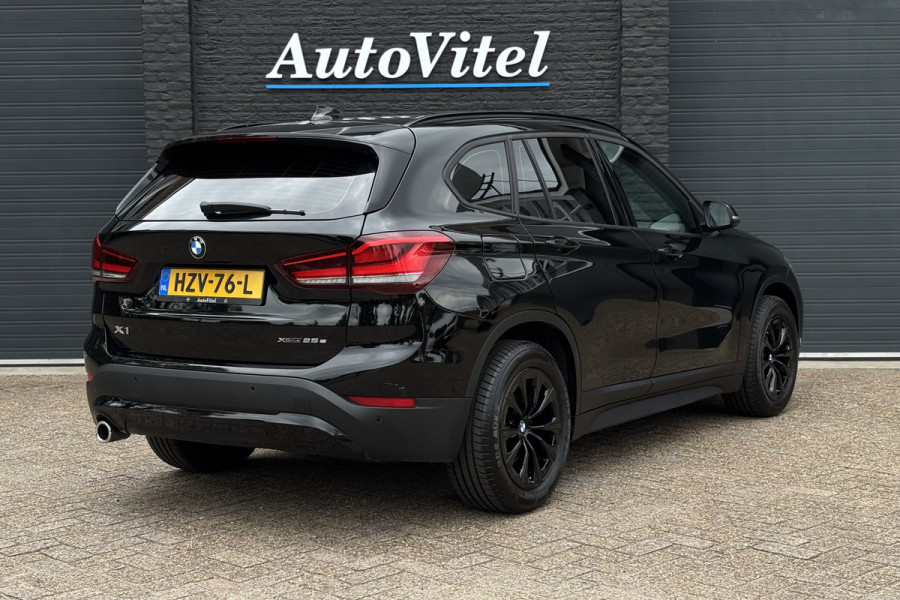 BMW X1 xDrive25e | PDC V+A | Apple Carplay | Elektrische Klep | LED | Cruise | DAB | 15x op voorraad !