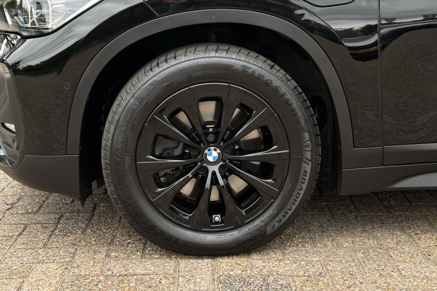BMW X1 xDrive25e | PDC V+A | Apple Carplay | Elektrische Klep | LED | Cruise | DAB | 15x op voorraad !