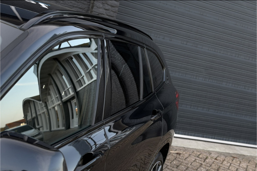 BMW X1 xDrive25e M-Sport | Sportleder | Camera | Stoel + Stuurverwarming | Adaptive Cruise