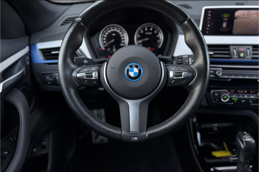 BMW X1 xDrive25e M-Sport | Sportleder | Camera | Stoel + Stuurverwarming | Adaptive Cruise