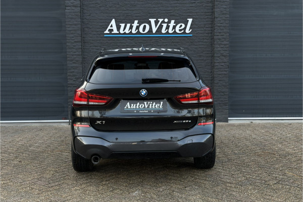 BMW X1 xDrive25e M-Sport | Sportleder | Camera | Stoel + Stuurverwarming | Adaptive Cruise