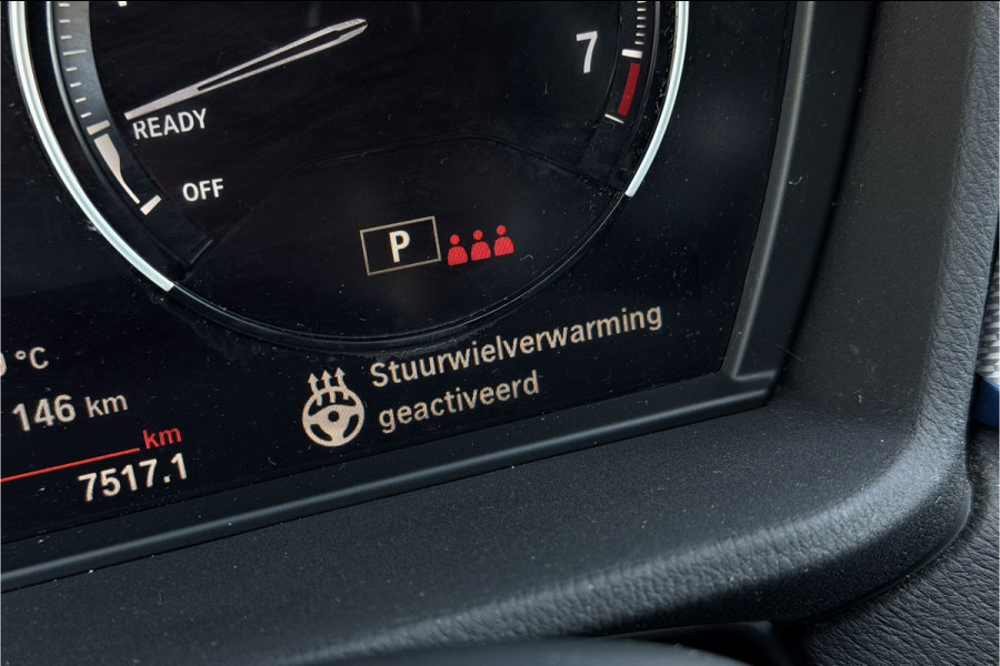 BMW X1 xDrive25e M-Sport | Sportleder | Camera | Stoel + Stuurverwarming | Adaptive Cruise