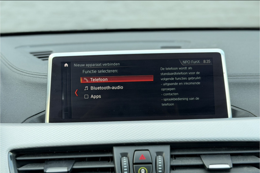 BMW X1 xDrive25e M-Sport | Sportleder | Camera | Stoel + Stuurverwarming | Adaptive Cruise