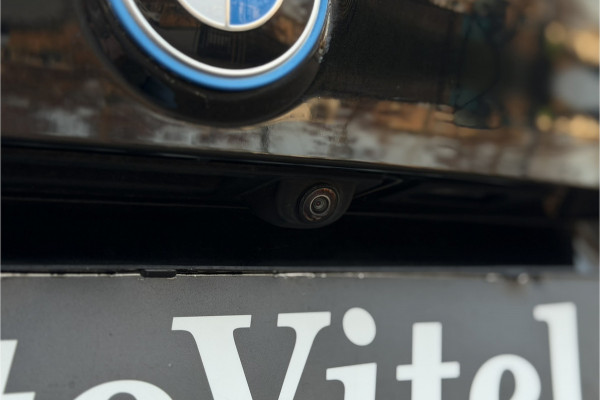 BMW X1 xDrive25e M-Sport | Sportleder | Camera | Stoel + Stuurverwarming | Adaptive Cruise