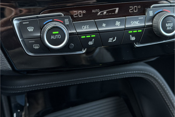 BMW X1 xDrive25e M-Sport | Sportleder | Camera | Stoel + Stuurverwarming | Adaptive Cruise