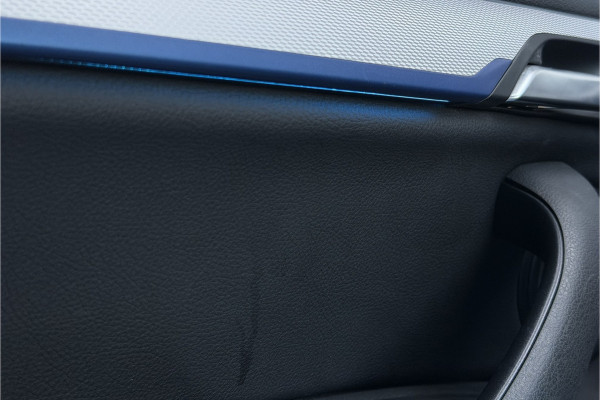 BMW X1 xDrive25e M-Sport | Sportleder | Camera | Stoel + Stuurverwarming | Adaptive Cruise