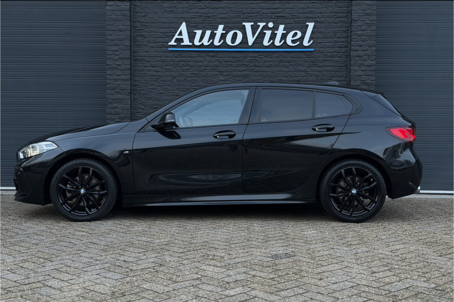 BMW 1-serie 118i M-Sport | Stoelverwarming | Live Cockpit Prof. | Carplay | PDC V & A