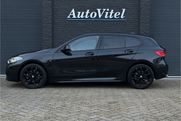 BMW 1-serie 118i M-Sport | Stoelverwarming | Live Cockpit Prof. | Carplay | PDC V & A