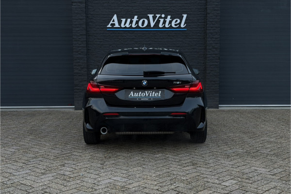 BMW 1-serie 118i M-Sport | Stoelverwarming | Live Cockpit Prof. | Carplay | PDC V & A