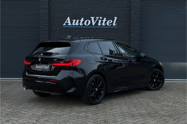 BMW 1-serie 118i M-Sport | Stoelverwarming | Live Cockpit Prof. | Carplay | PDC V & A